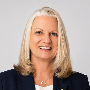 Leona C Murphy